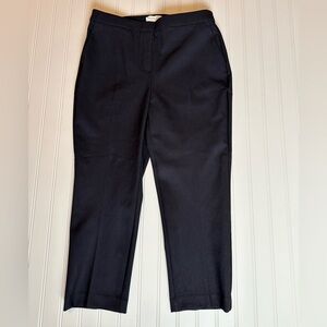 Women’s size 8 capri length black trousers